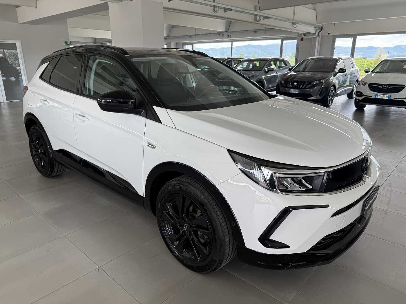 Opel Grandland – 1.2 Turbo 12V 130 CV GS 